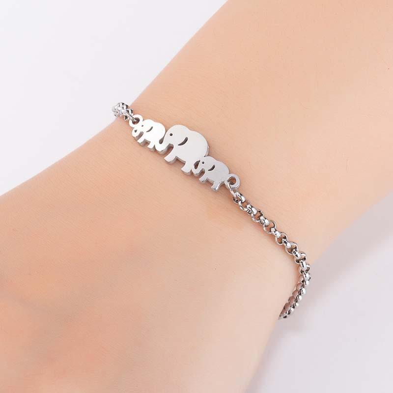 Elephant Bracelet for Women - Cute and Stylish Animal-Themed Jewelry, Perfect for Best Friends