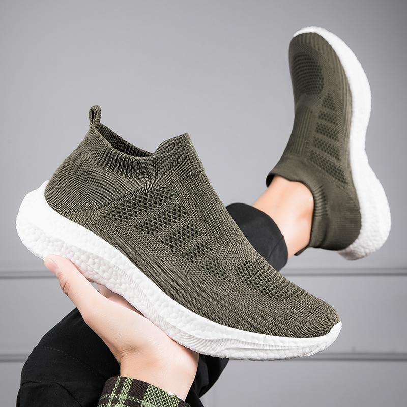 New Casual Sports Shoes, Men's Lightweight Running Shoes, Breathable Soft Bottom Lazy Shoes, Lovers Fly To Weave A Slip-on Shoes