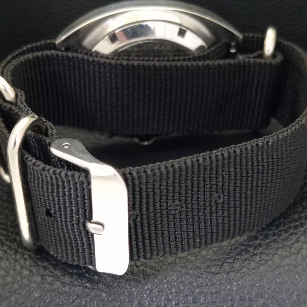 JAPAN VINTAGE RICOH R31 AUTOMATIC MENS WHITE COLOR DIAL WATCH A701929-5 R207-a701929