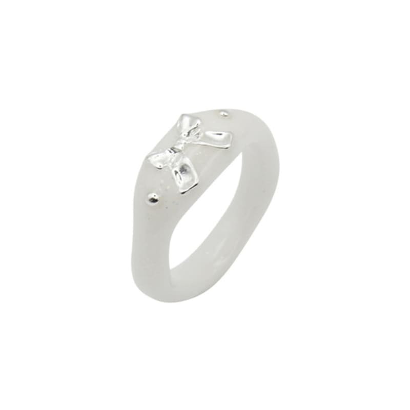 Nff Ribbon Metal Ring-white