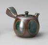 Sento Senga Pottery - A meticulously crafted, rounded-corner teapot that enhances the flavor of tea. Made in Japan, this Banko ware teapot features a