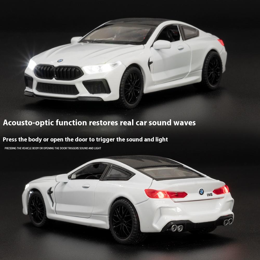 Model samochodu ze stopu BMW M8 w skali 1/32, Dźwięk i światło, Akcja sprężynowa, Zabawka do pokoju zabaw dla dzieci i przedmiot kolekcjonerski