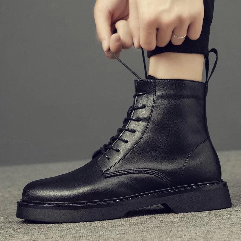 

Genuine leather Martin boots men s high-top versatile height increase Korean version leather boots trendy men s autumn tooling locomotive boots 38 чёрный