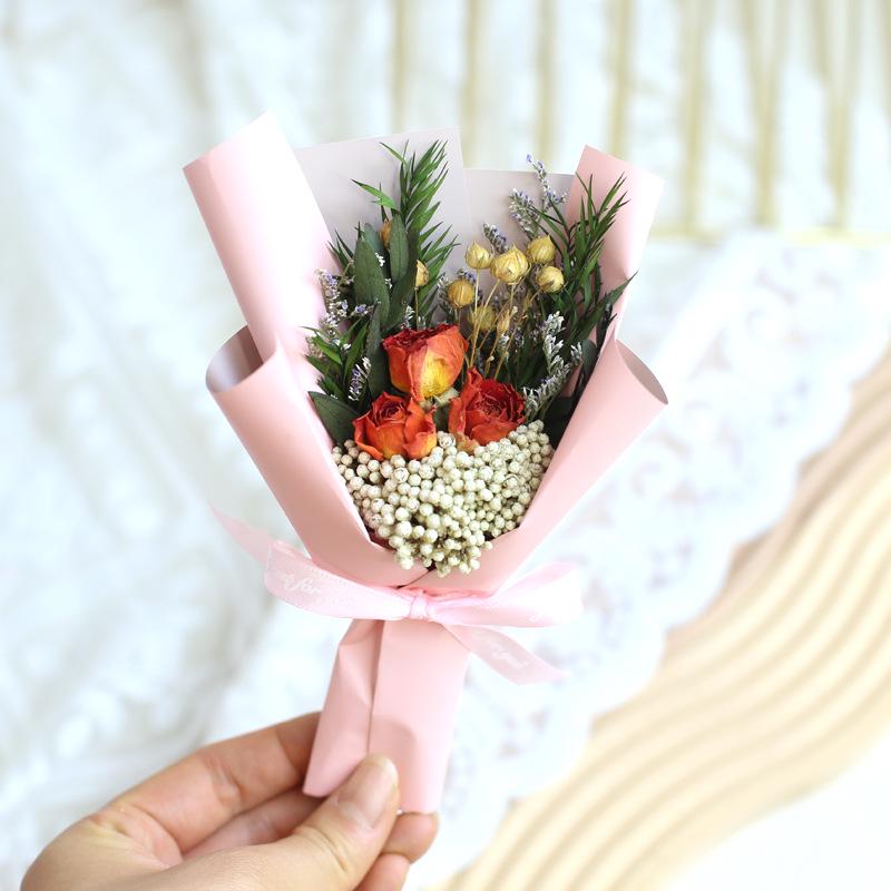 Yunnan Dried & Preserved Flowers: Baby's Breath, Roses, Sunflowers - Perfect for DIY Handmade Souvenirs & Gifts