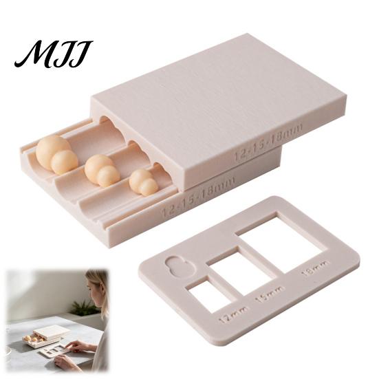 Clay Sculpting Supplies Polymer Ball Maker Mold for Jewelry Making, 12/15/18mm Sphere Shaper Small Snowman Bead Roller Tool DIY Earrings And Beads,