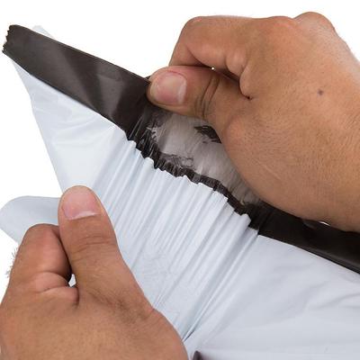 White Moisture-Proof Thickened Mailing Courier Bag
