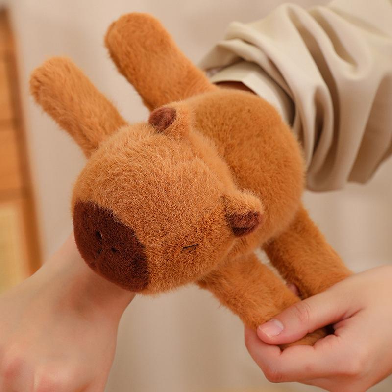 Schattig Knuffeldier Capybara Polsband Pluche Poppen Speelgoed Zachte Polsband Water Dolfijn Veersluiting Plezierige Pop Cirkel