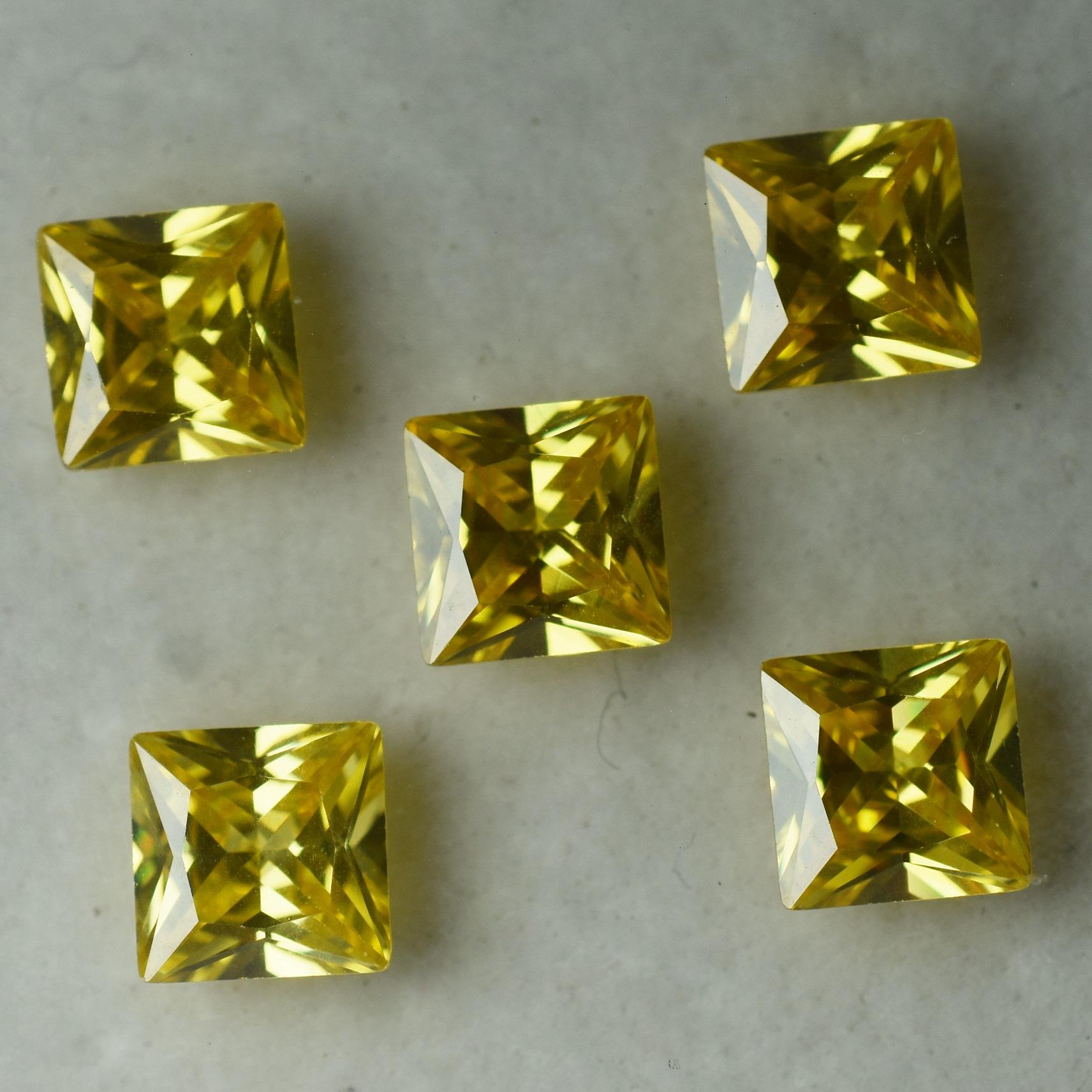 

Sapphire Yellow Square Cut 12 Pcs Natural CERTIFIED Loose Gemstone 5x5 MM Lot S-45945 5 mm жовтий