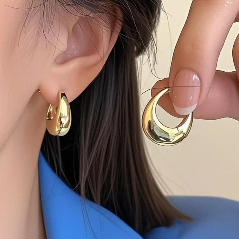 Goldene doppellagige runde Creolen für Damen, Vintage, übertriebene C-Form, Hängeohrringe, Trendiger Statement-Schmuck, Geschenk