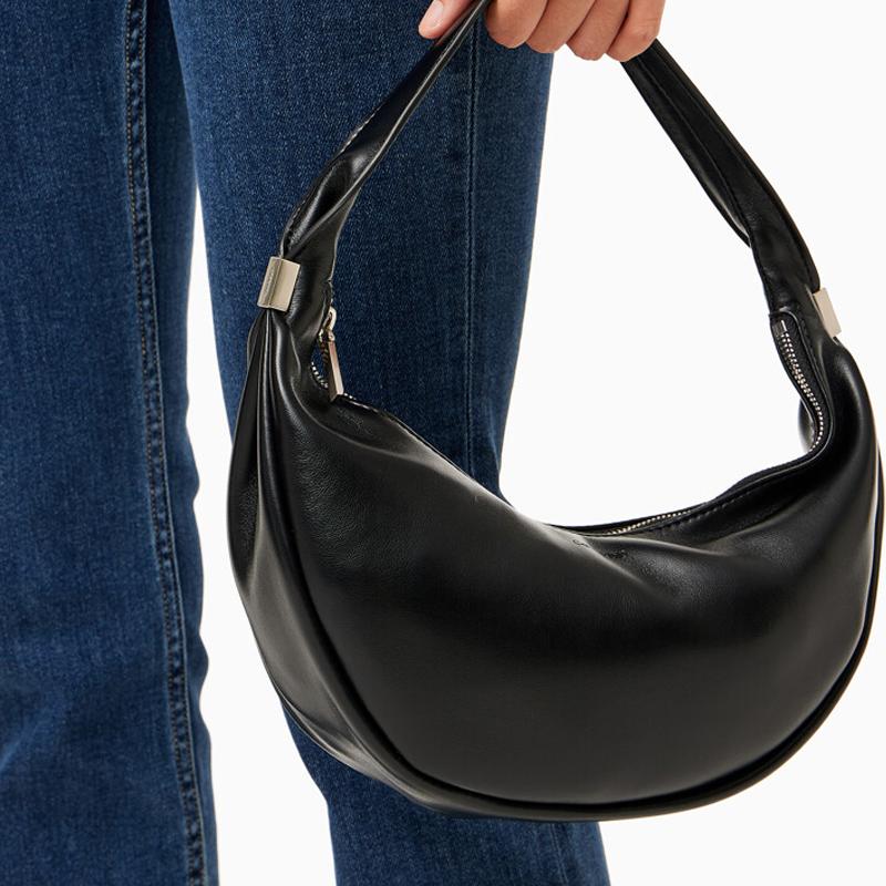 Calvin Klein Minimalist Commuter Niche Pleated Zipper Underarm Bag Crescent Bag Women Handbags Space-Black 4F3010G-UB1