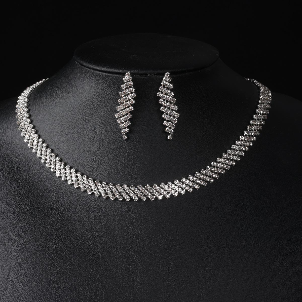 Свадебное колье со стразами, серьги, браслет, комплект украшений, комплект свадебных украшений в форме ромба из двух частей