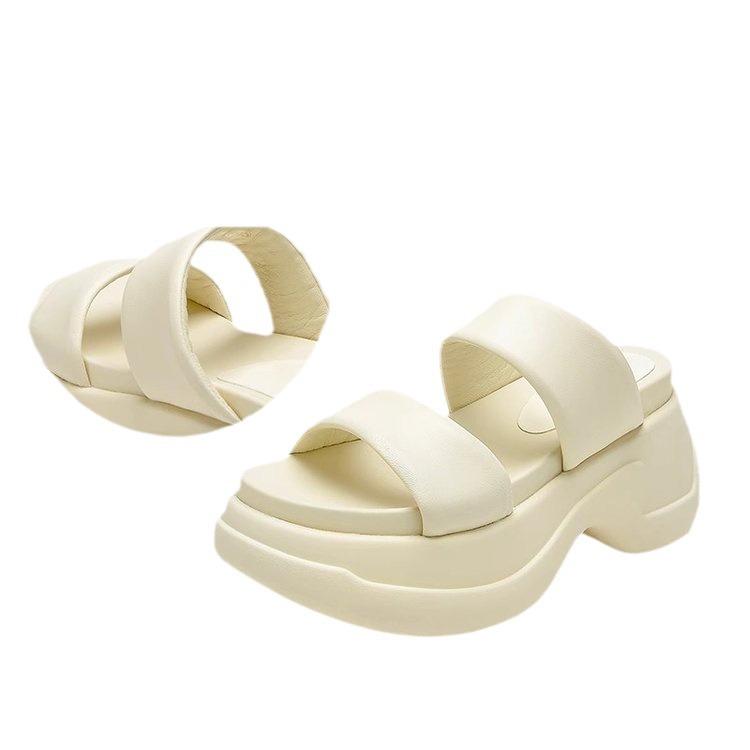 One-word slippers women wear half a mop in summer 2025 new platform muffin and versatile casual fashion sandals trend