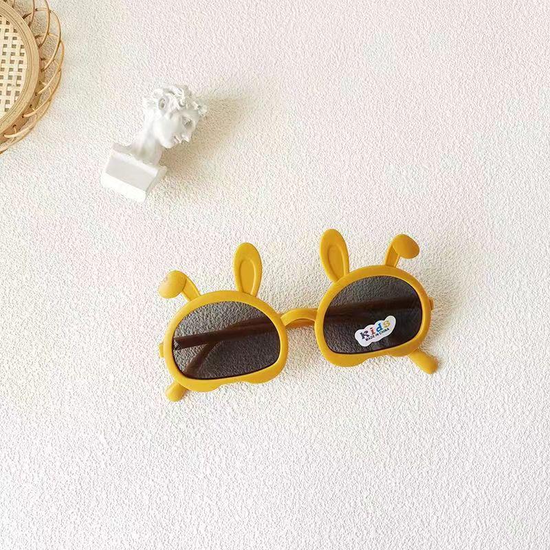 2023 Stylish Baby Bunny Ear Children's Sunglasses - Cute & Versatile Cartoon Design