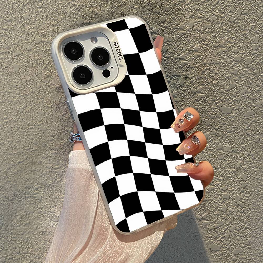 Twisted Checkerboard Hard Phone Case For IPhone 17 16 E 15 14 13 12 11 Pro Max Air 14 Plus Candy Matte Shockproof Back Cover