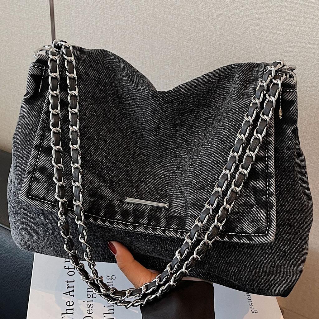 Commuter Bag Women's Large Capacity 2025 New Fashion Niche Texture Chain Shoulder Bag Denim Messenger Tote Bag