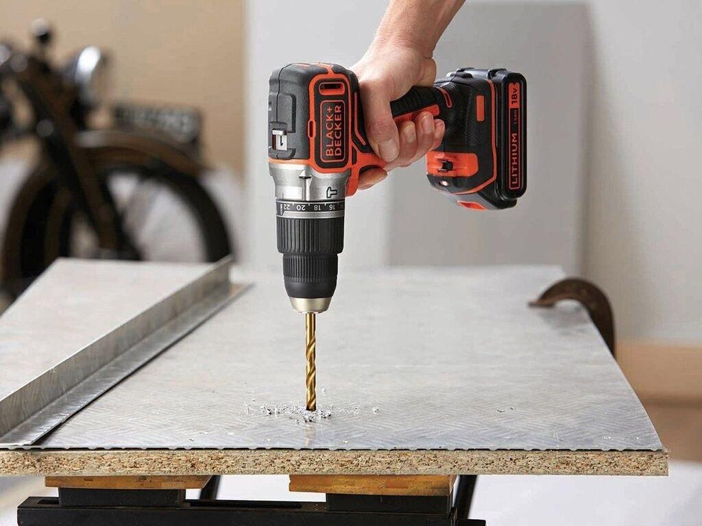 Шуруповёрт ударный аккумуляторный Black & Decker BL188K-QW