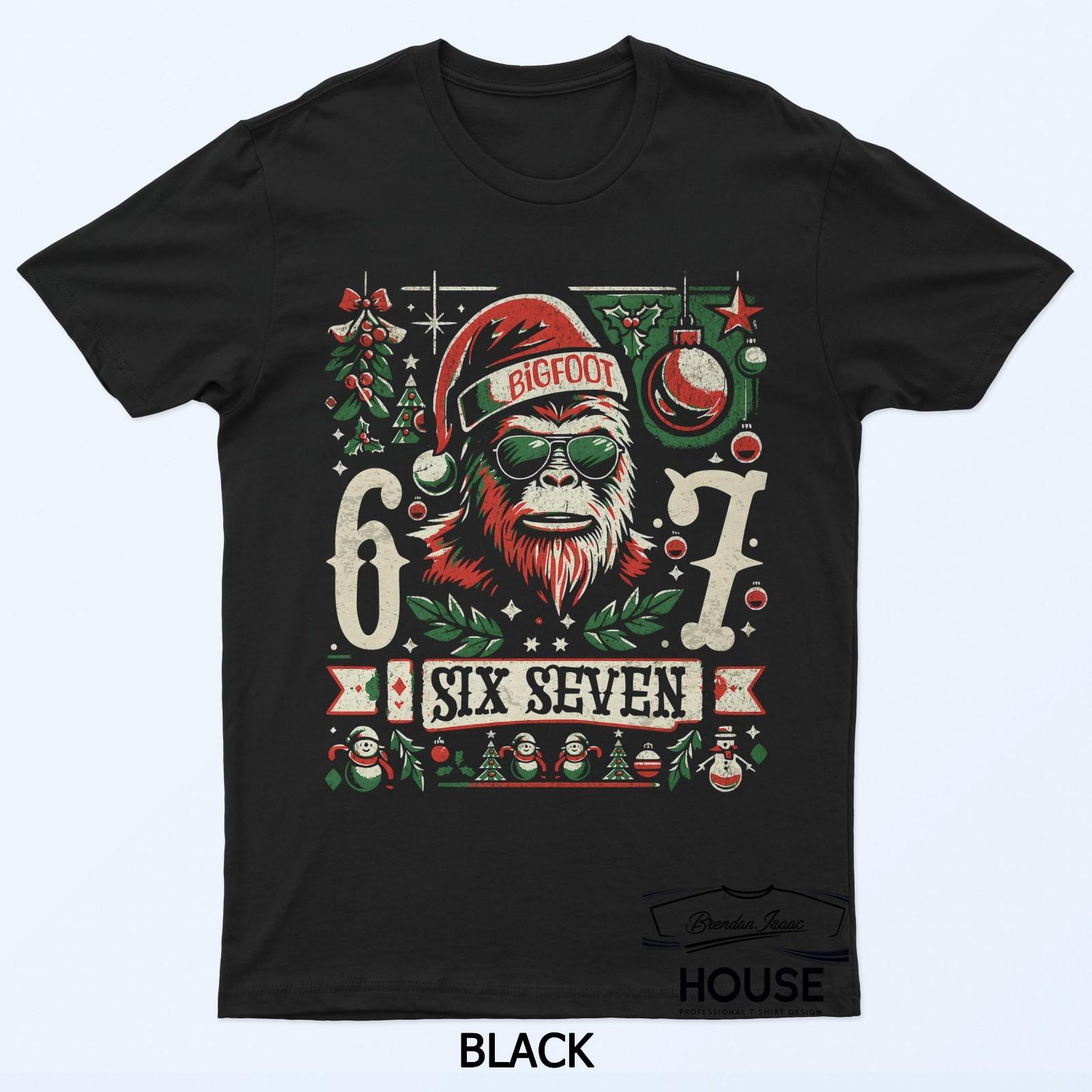 Christmas Bigfoot 67 Santa Sasquatch For Bigfoot Lover Xmas Gift T-Shirt XXL