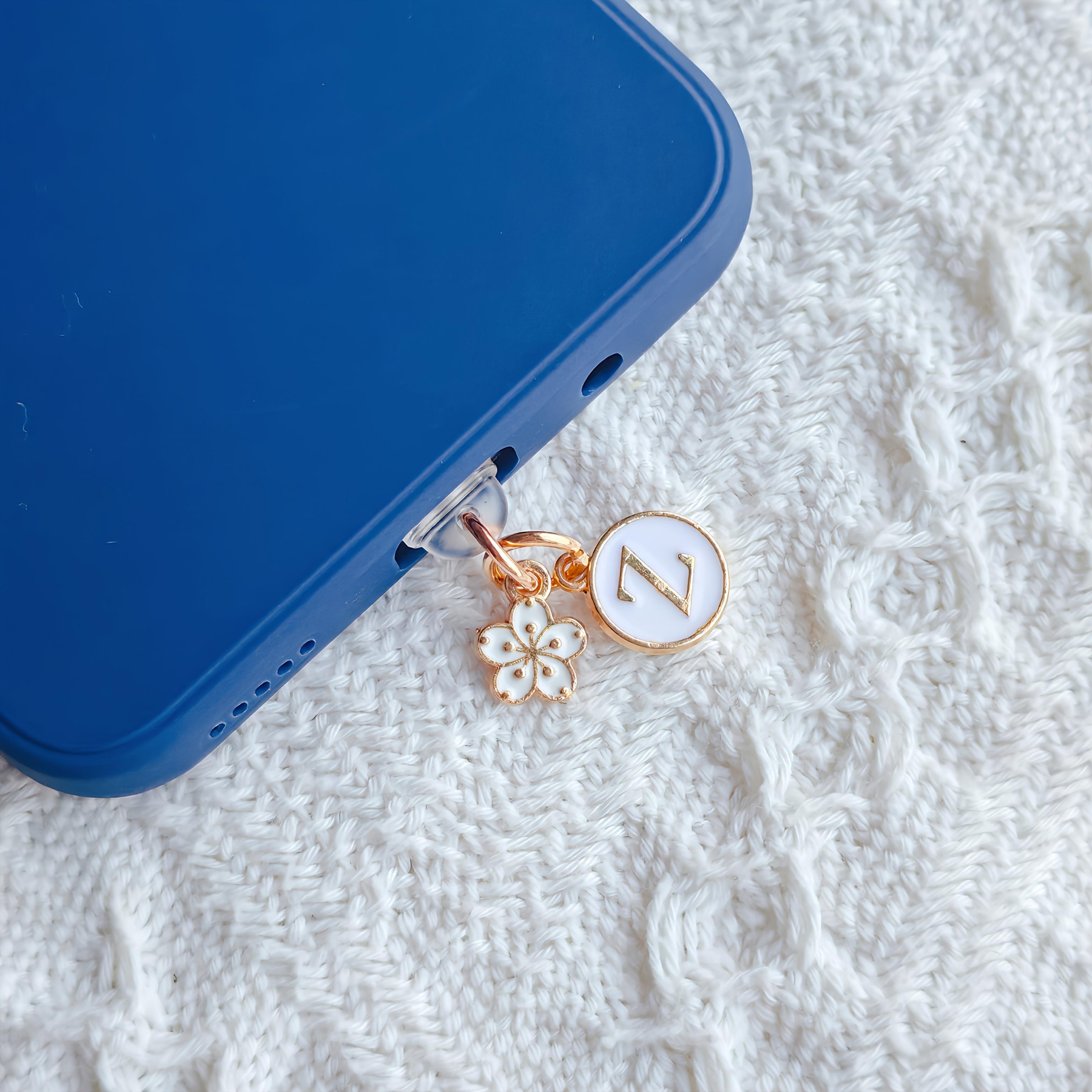 

1-piece White 26-letter A-Z with Flower Decoration Phone Dust Plug, Suitable for Birthday and Festival Gifts For iPhone5-14