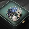 Elegancka niebieska korsaż do garnituru: Bauhinia Perła Broszka Pin zapobiegający ekspozycji dla kobiet