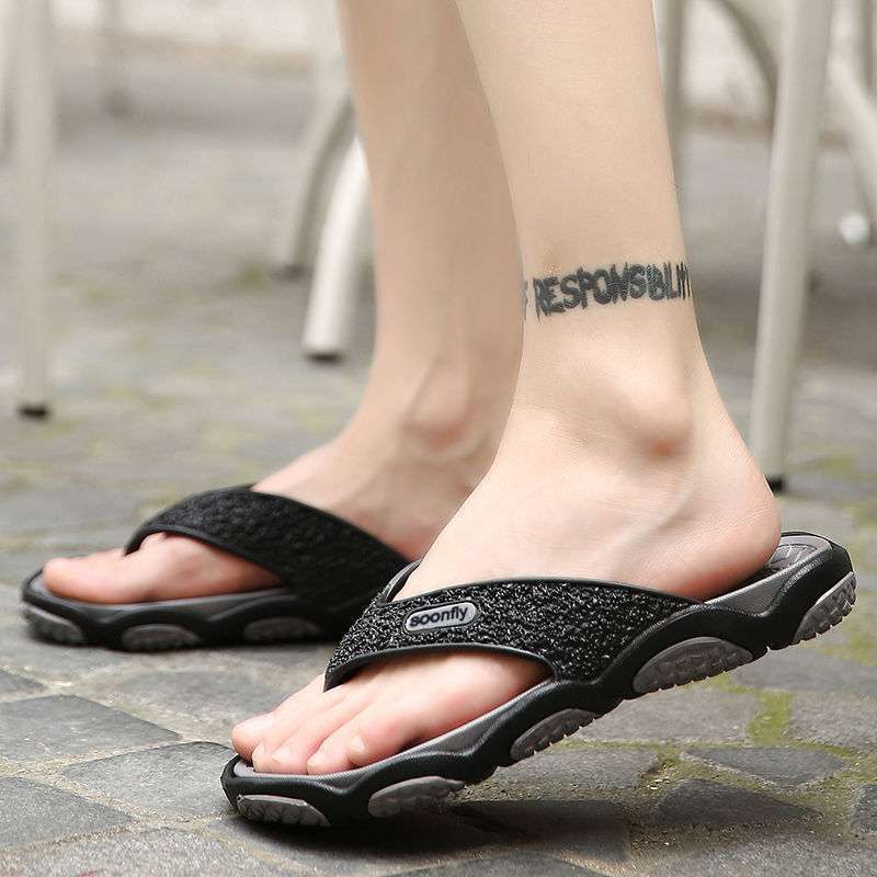 Step On Shit Slippers Men's Summer Flip-flops Sandals Men's Non-slip Deodorant Printing Trend Rubber Thick-soled Wear-resistant Beach Shoes Men