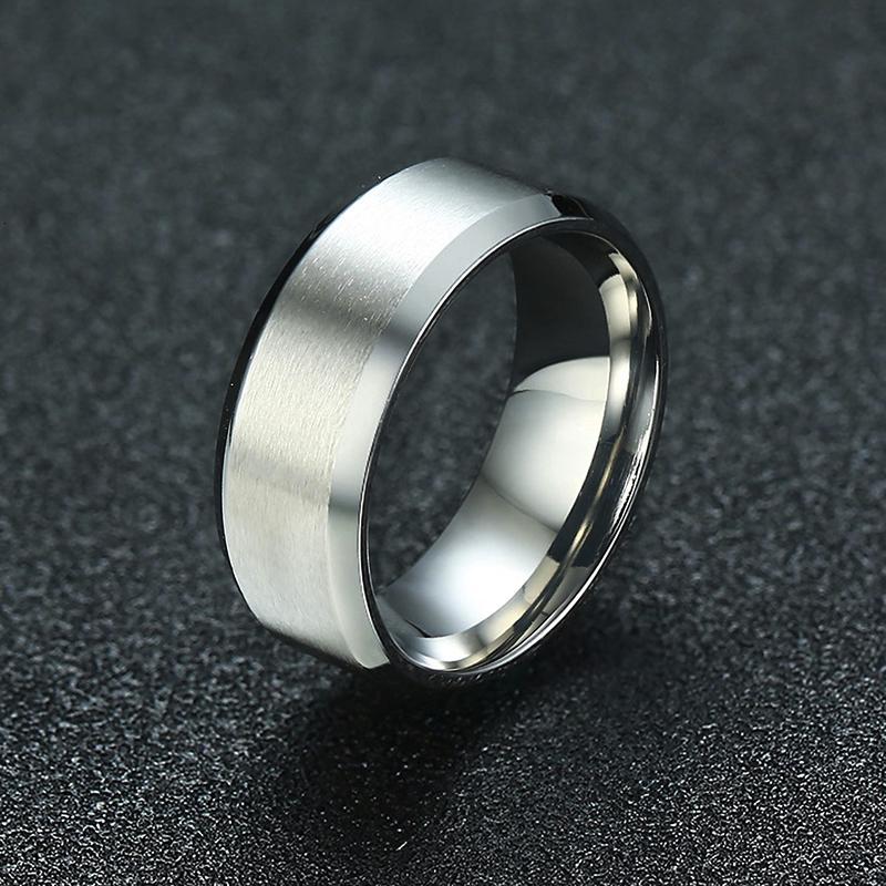 

Vnox Classic Wedding Ring for Men Women Stainless Steel Finger Band Jewelry 6mm 8mm Classic Plain Ring 14