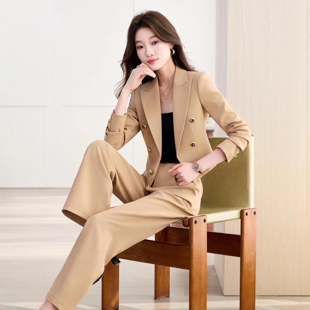 Women's Petite Slim Fit Color Block Suit Set - Light Luxury Style, Flattering Double-Breasted Short Blazer, Professional Wear.