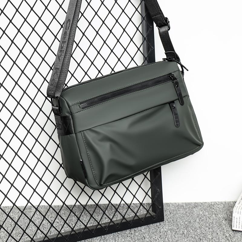 Men's Shoulder Bag Water-repellent Large Capacity Crossbody Bag