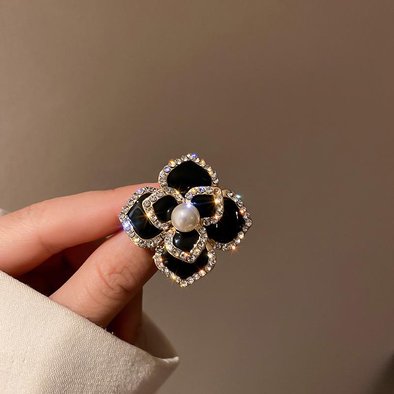 SKEDS Spille Gioiello Raffinate Moda Donna Stile Coreano Spille Creative Vintage Lusso Spille Strass Per Abbigliamento Da Donna