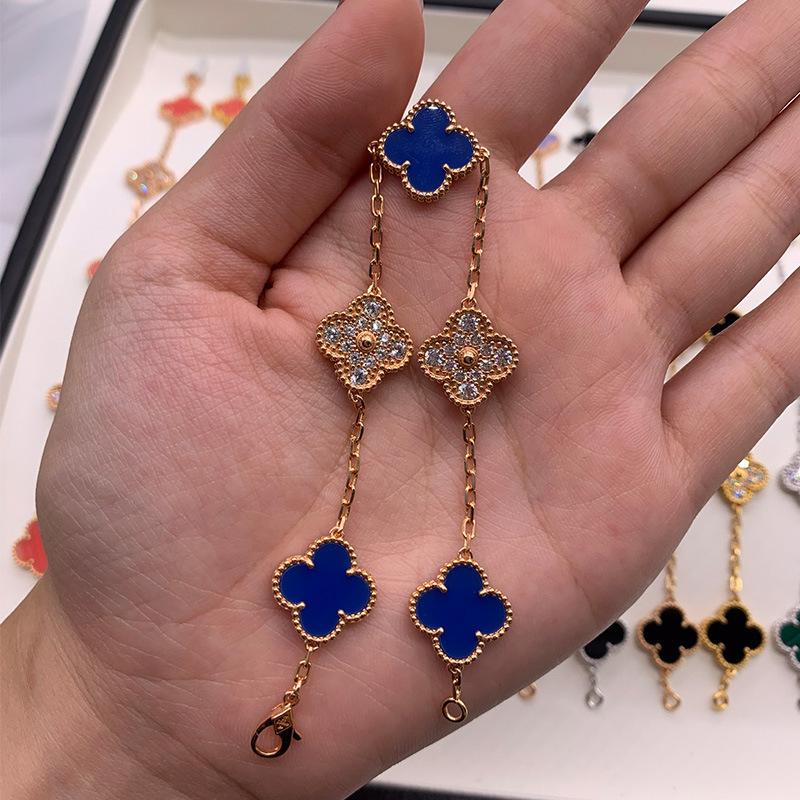 

Бутик Браслет «Четырехлистный клевер Пять цветков» 18K Легкая роскошь Инс Дизайн Модный Изысканный Универсальный Мужской и женский браслет Boutique Bracelet