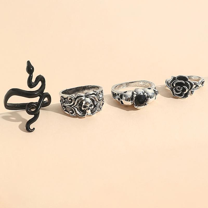 1Set  Creative Punk Poker Joker Rings For Men Retro Personality Goth Skeleton Couple Rings Jewelry Accessories Gifts