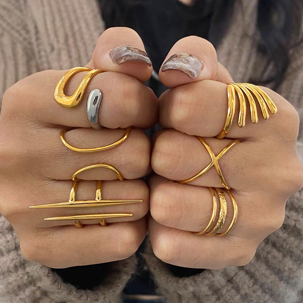 Hot Selling Classic Style Stainless Steel and PVD 18K Gold Plated Waterproof Jewelry Rings ODM Geometry Personality Rings