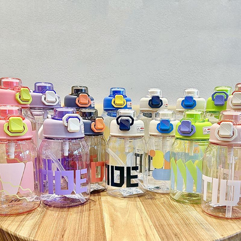 Plastic Cup, Outdoor Sports Portable Handle, Straw Cup, High Temperature Resistant, Large Capacity Water Cup