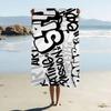 Alphabet Graffiti Muster Strandtuch für Kinder Badetuch Handtuch für den Pool Urlaubsgeschenk Picknicktuch Partygeschenk