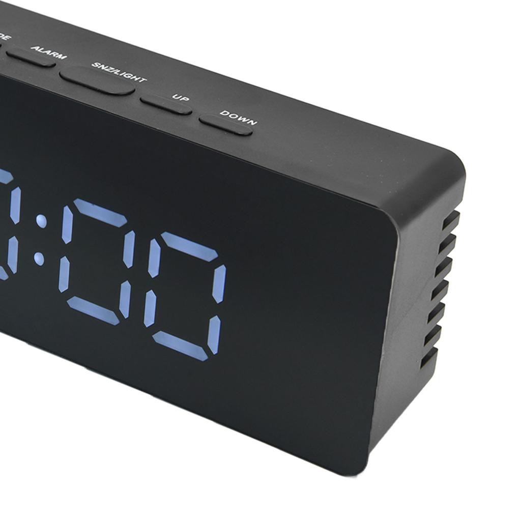 LED Clock Multifunctional USB Powered 3 Lighting Modes Snooze Time Celsius Fahrenheit Display Digital Alarm Clock
