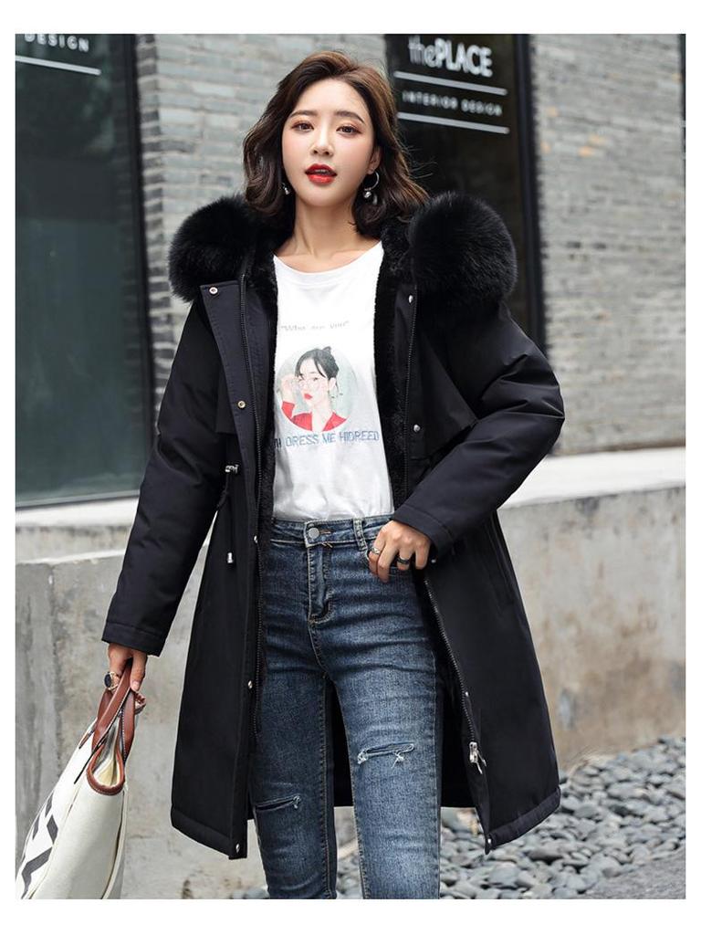 Winter 2025 Women's Slimming Parka: Fashionable Versatile Plus Velvet One-Piece Coat with Thick Faux Fur