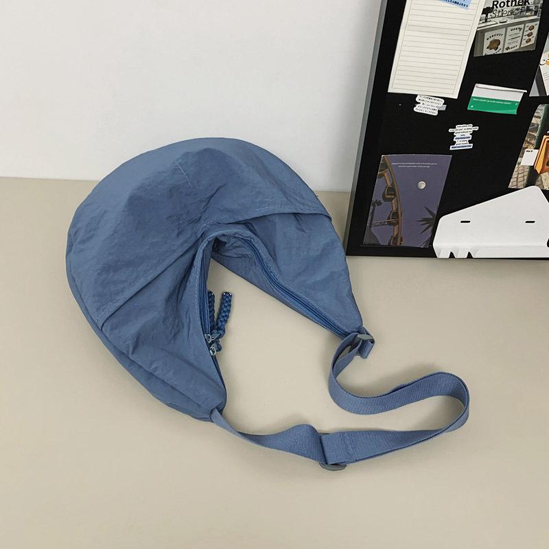 

Crossbody Bag Female Tide Brand Large-Capacity Sports Shoulder Bag Male Student Class Commuting Nylon Casual Dumpling Bag