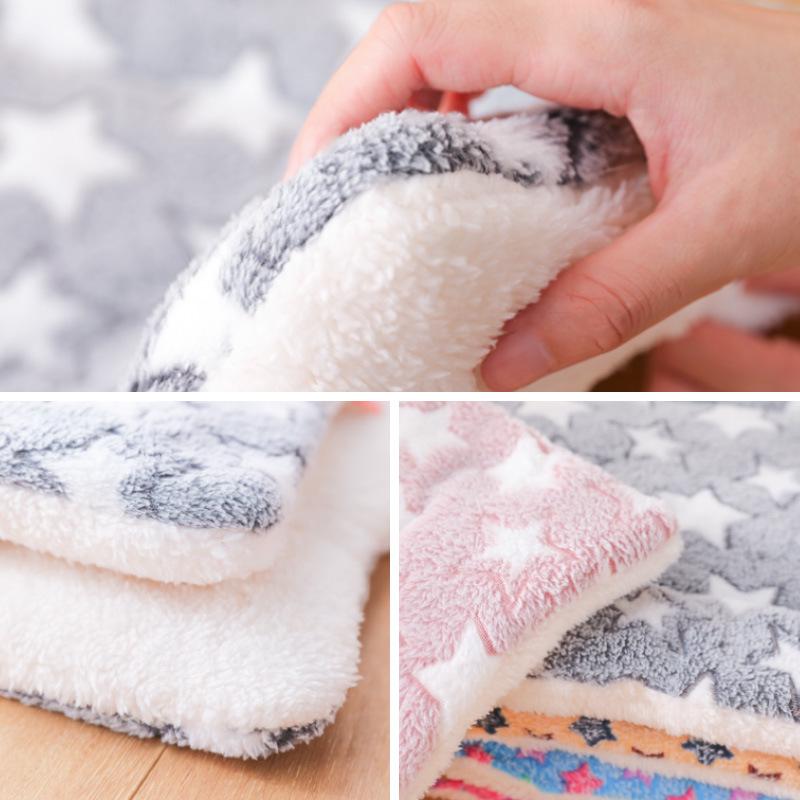 Four Seasons Universal Flannel Pet Blanket: Double-Sided Warm Plush Mat for Dogs & Cats