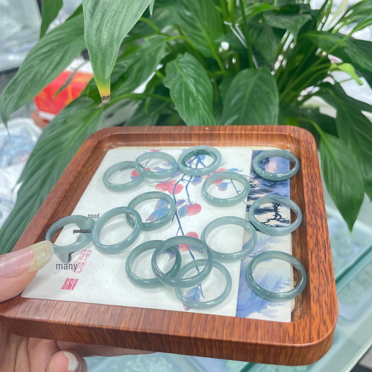 Кольцо из синего водного жадеита - Натуральное кольцо-band из жадеита категории А Size 516