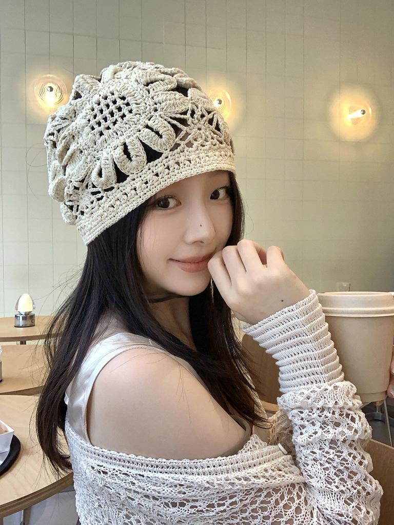Stylish Japanese Handcrafted Crochet Beanie Spring And Summer Floral Hat For Women