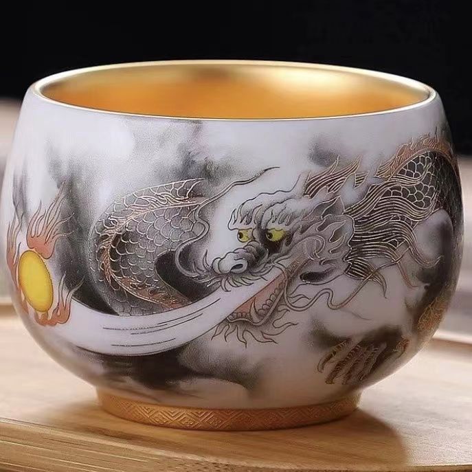 

Gilded Auspicious Dragon Spitting Beads Single Cup Chinese Style Sheep Fat Jade Tea Cup Luxury and Retro Business Gifts 180ml
