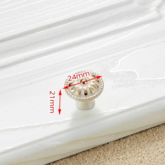 NAIERDI White Rose Flower Kitchen Cabinet Handles European Zinc Alloy Bronze Door Handles Drawer Knobs Furniture Hardware