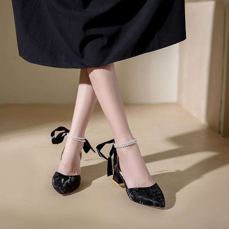 Xiaoxiangfeng high heels women's thick heel medium heel spring and autumn new versatile fairy with skirt hollow single shoes pointed pearl