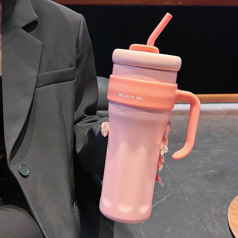 

Большая термобутылка для воды Big Mac 40 унций с ручкой и соломинкой - Подарочная кружка большой вместимости Gradient Pink