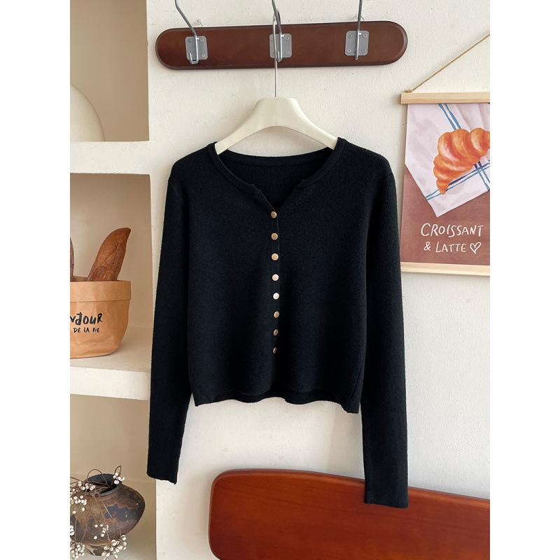 Retro Small Soft Waxy Sweater Knitted Cardigan Women's Autumn and Winter Thin Stacked Coat Bottoming Top