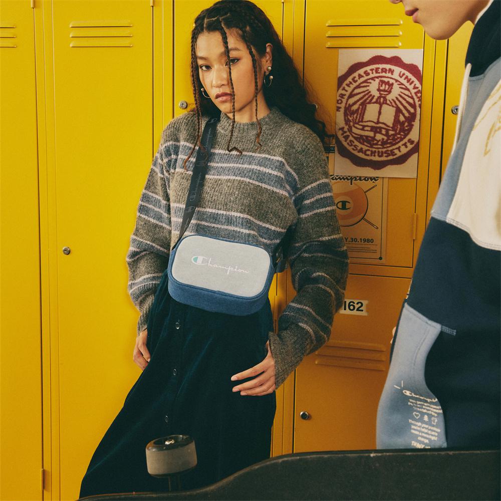 New Champion Polyvinyl Chloride Crossbody Bag Medium Size Unisex Black U3AACPU10