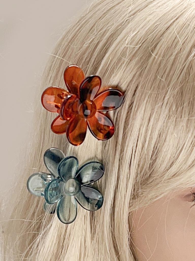 6Pcs Leopard Neutral Colors Hair Claw Clips,Flower Non Slip Cute Hair Catch Barrettes Jaw Clamps for Thick Hair Women Girls