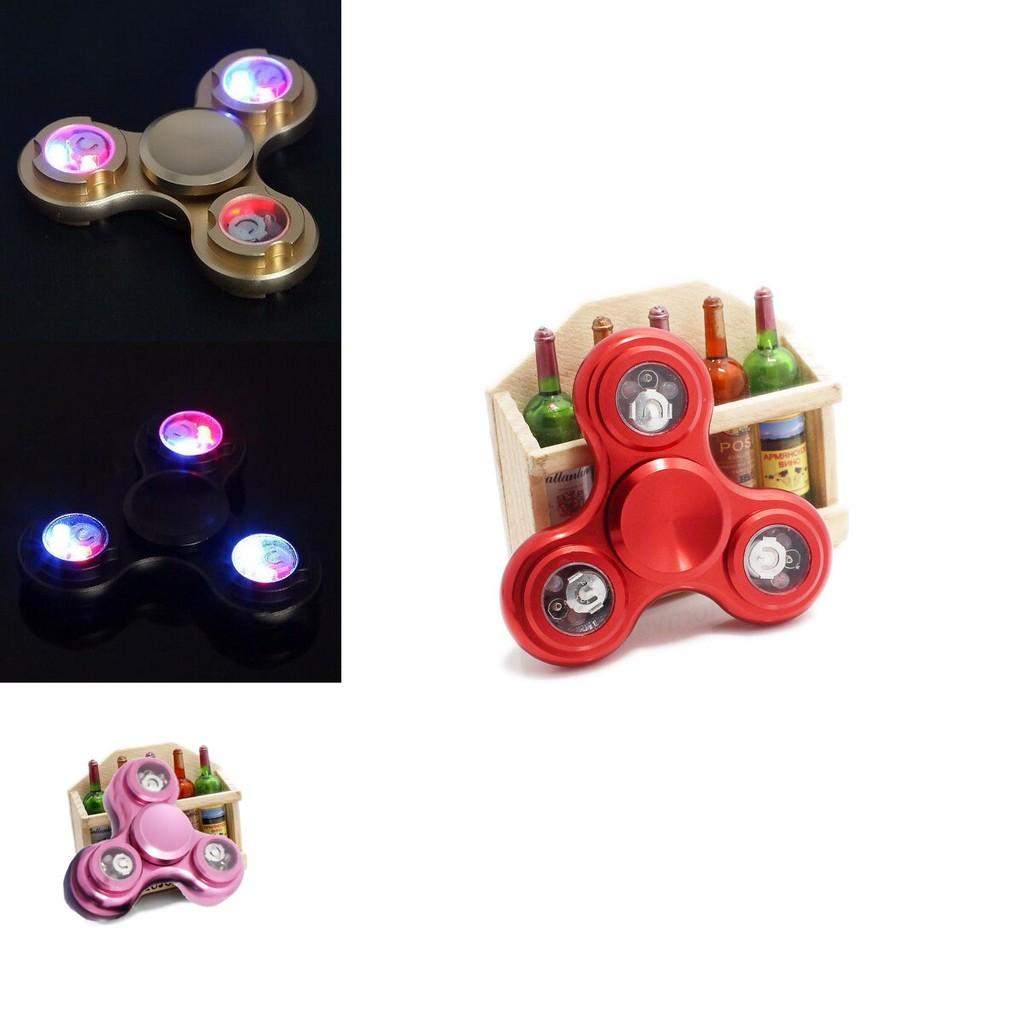 Premium Quality Led Light-up Flashing Fidget Tri-spinner For Anxiety And Stress Relief