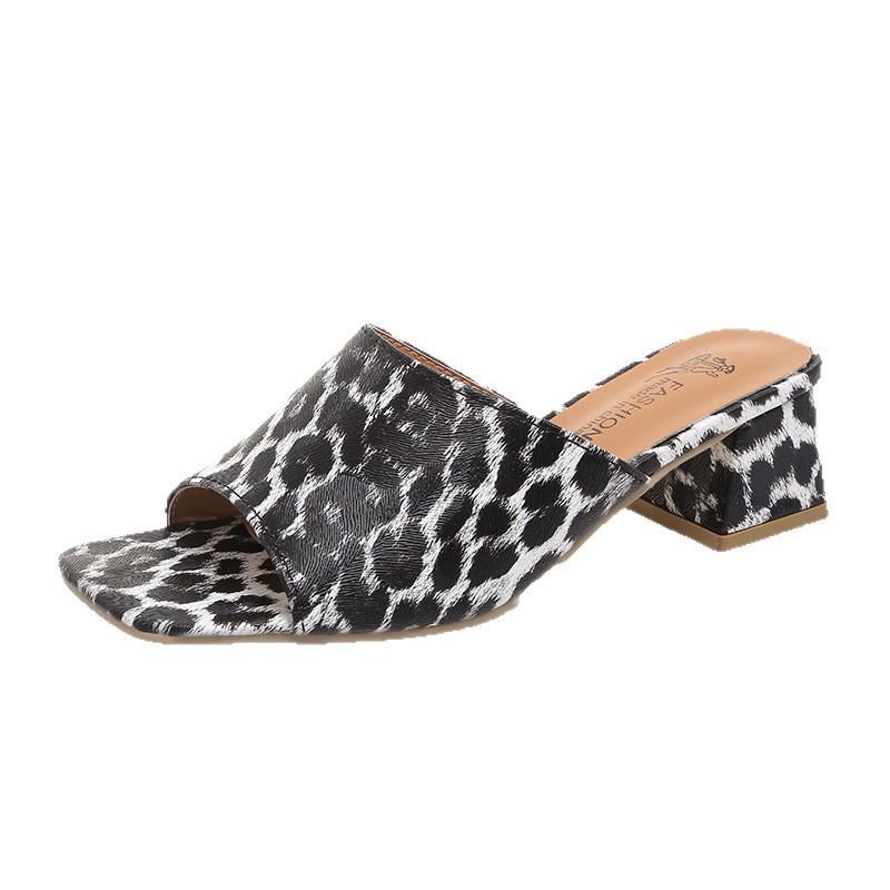 Foreign trade European and American style sexy square head medium heel slippers women's summer new leopard print thick heel fashion cool slippers A