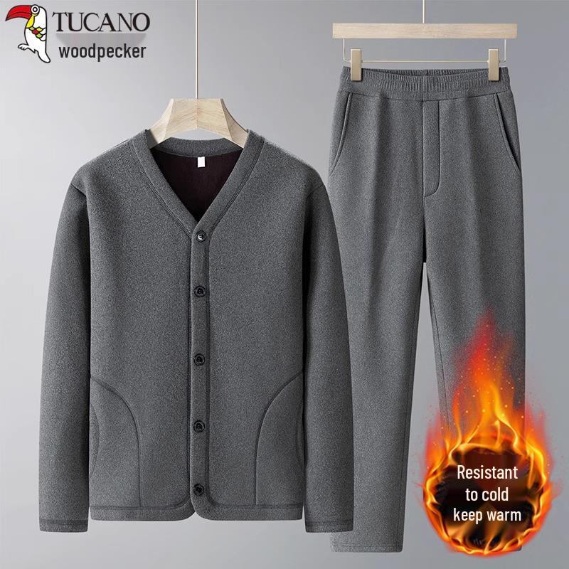 Woodpecker Dad Winter Fleece-Lined Men's Three-Piece Set: Thickened Cotton Coat, Vest, and Cardigan Jacket for Middle-Aged and Elderly.