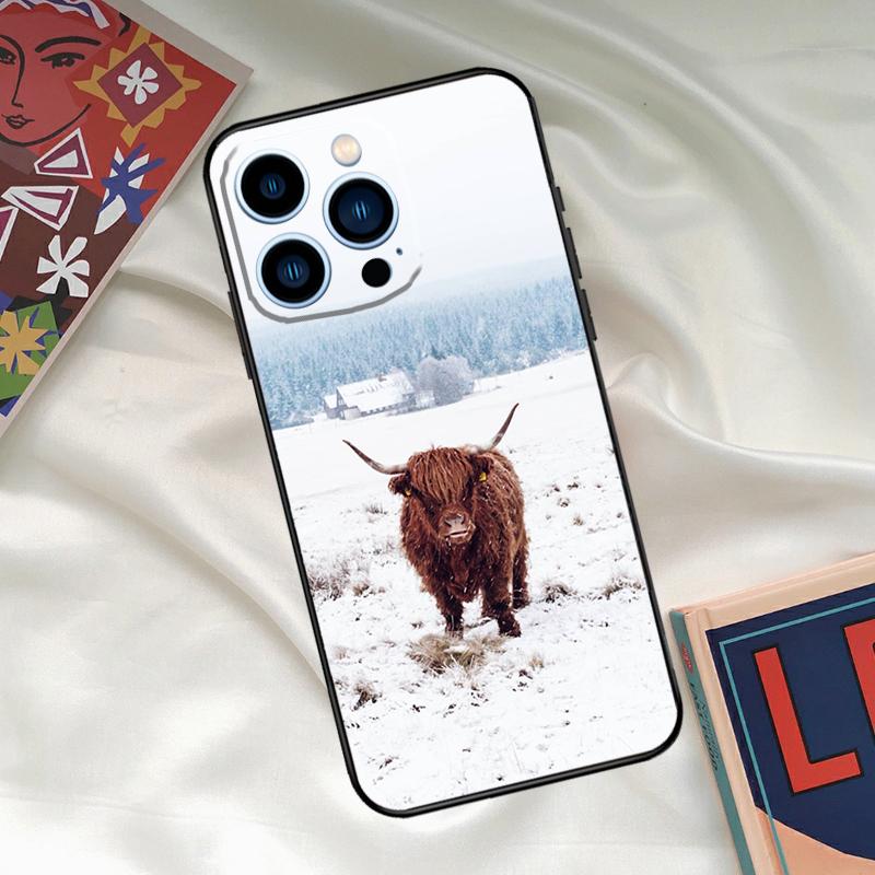 Highland Cows Phone Case For iPhone 16 15 14 12 11 13 17 Pro Max 15 16 Plus 13 Mini 16e 17 Air Funda Cover